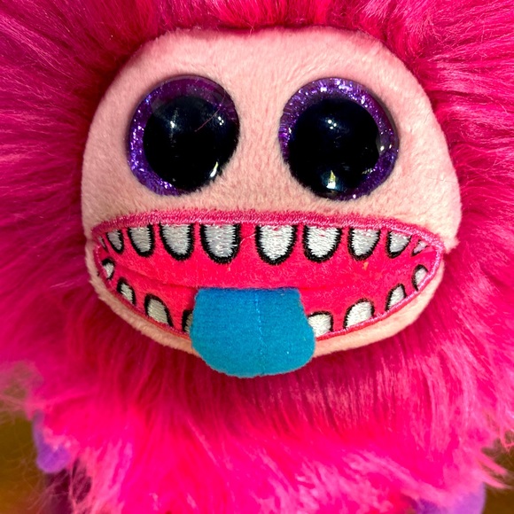 TY FRIZZYS COLLECTION 2015 NWT ZEEZEE WILD HAIR PINK MONSTER BIRTHDAY MAY 15 - Picture 2 of 9